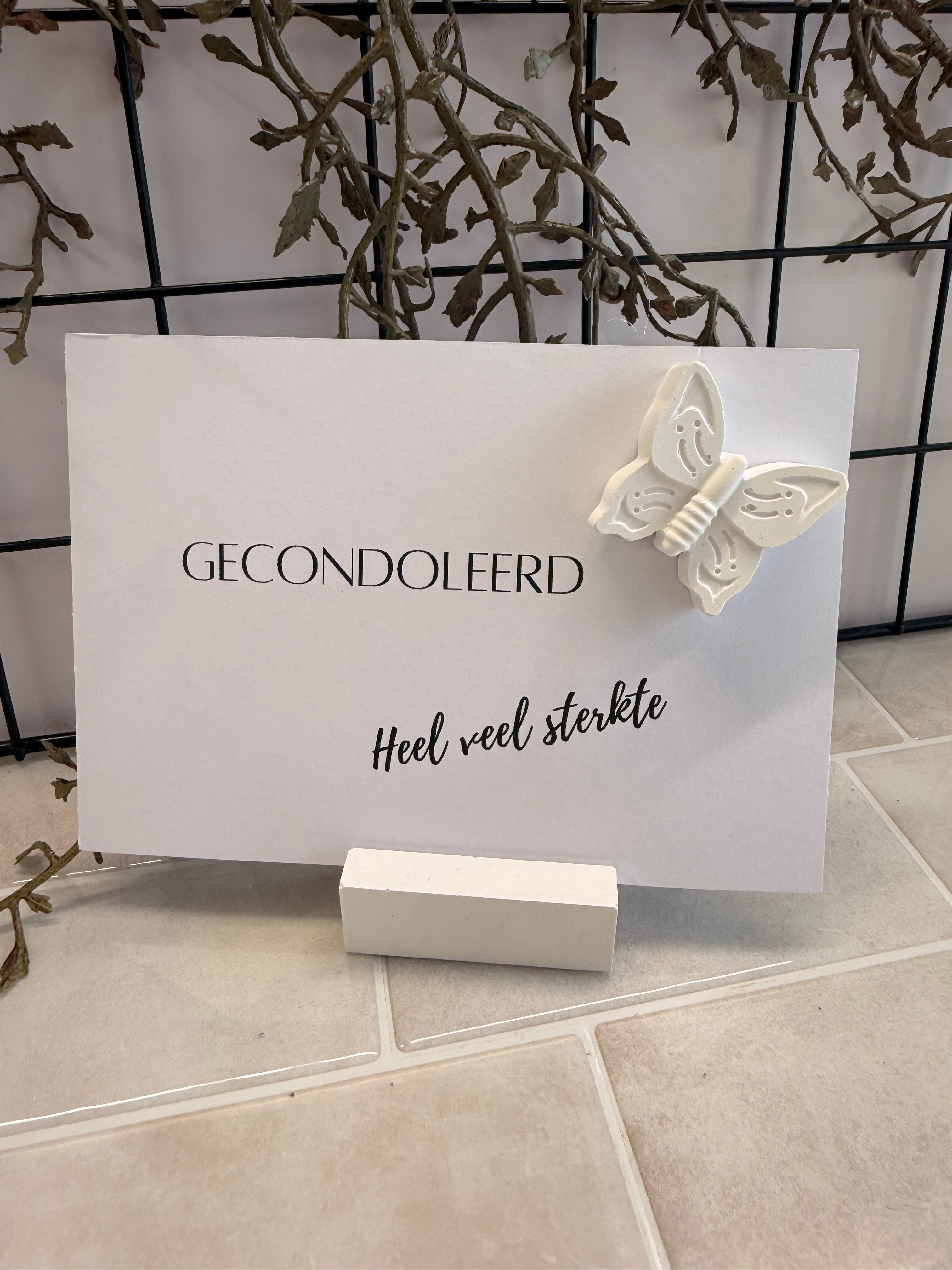 KAART "GECONDOLEERD HEEL VEEL STERKTE".